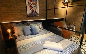 LOFT 5 ESTRELAS na Frei Caneca, próximo a Augusta e Av Paulista